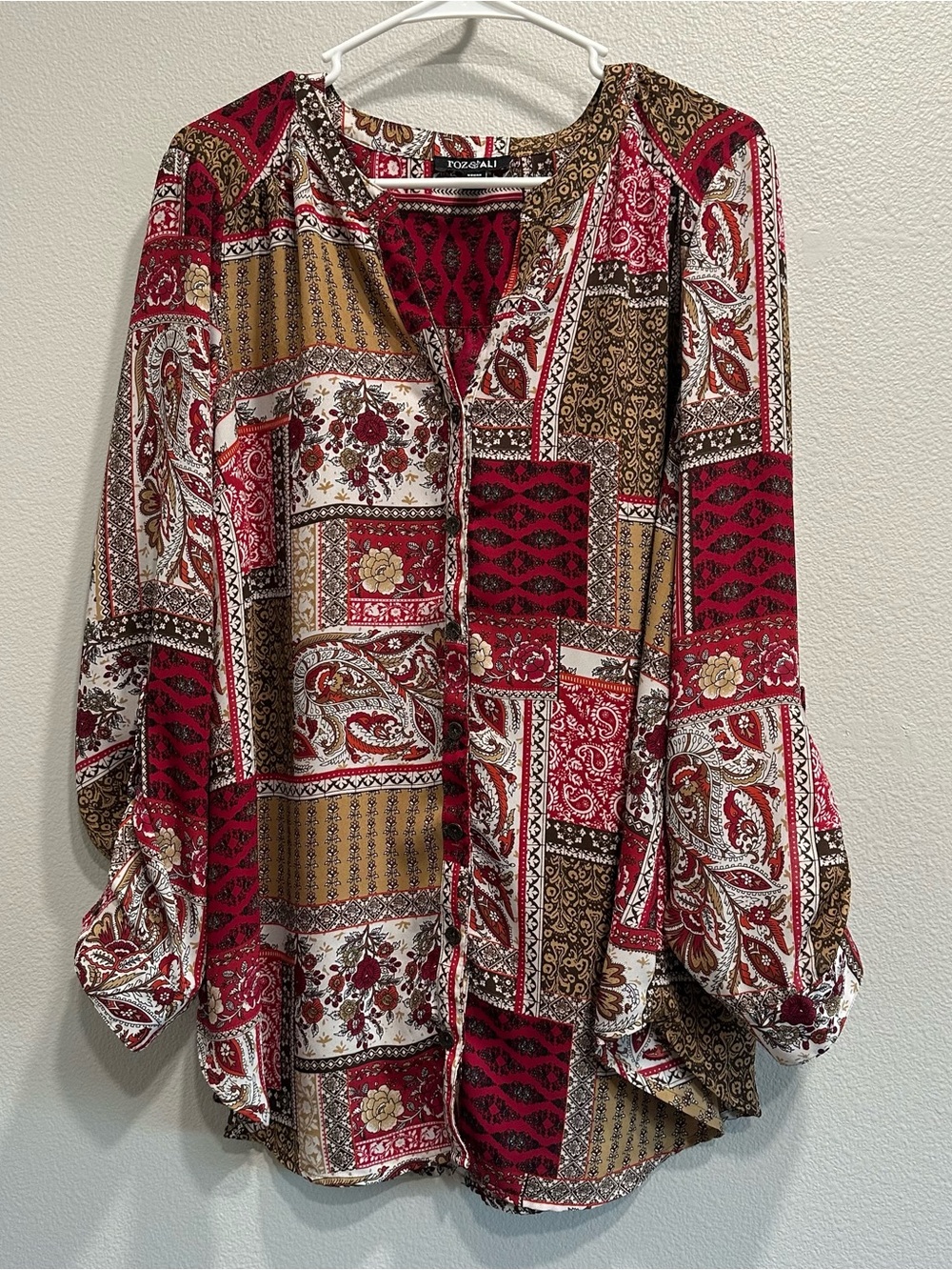 Roz & Ali size 2X Patchwork Print Button-Up Blouse,roll-tab sleeves,lightweight
